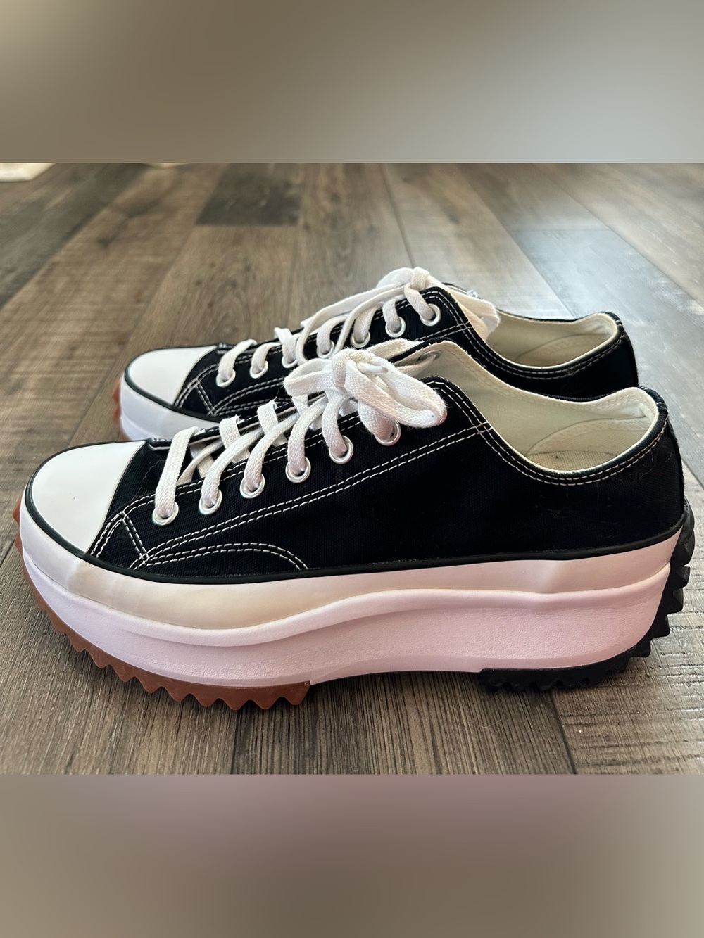 Converse Run Star Hike Ox Sneaker 168816C- Black White Gum - Women 10.5 Mens 9
